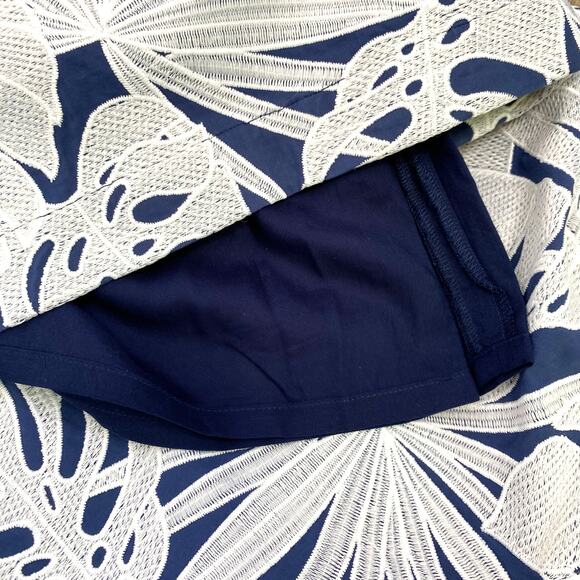VILAGALLO Embroidered Tropical Leaves Shift Dress Sz US 2 / IT 40 White & Blue - Picture 7 of 10